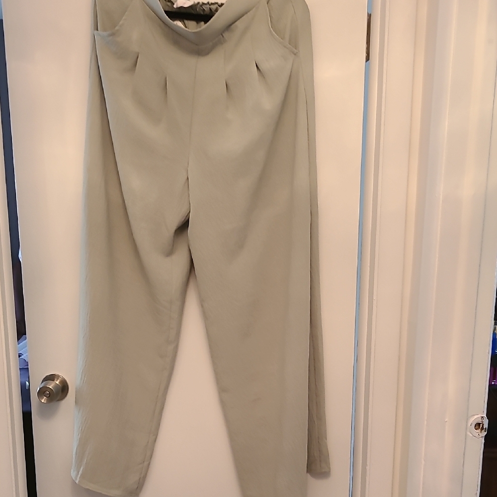 Cream High-Waisted Tailored Trousers